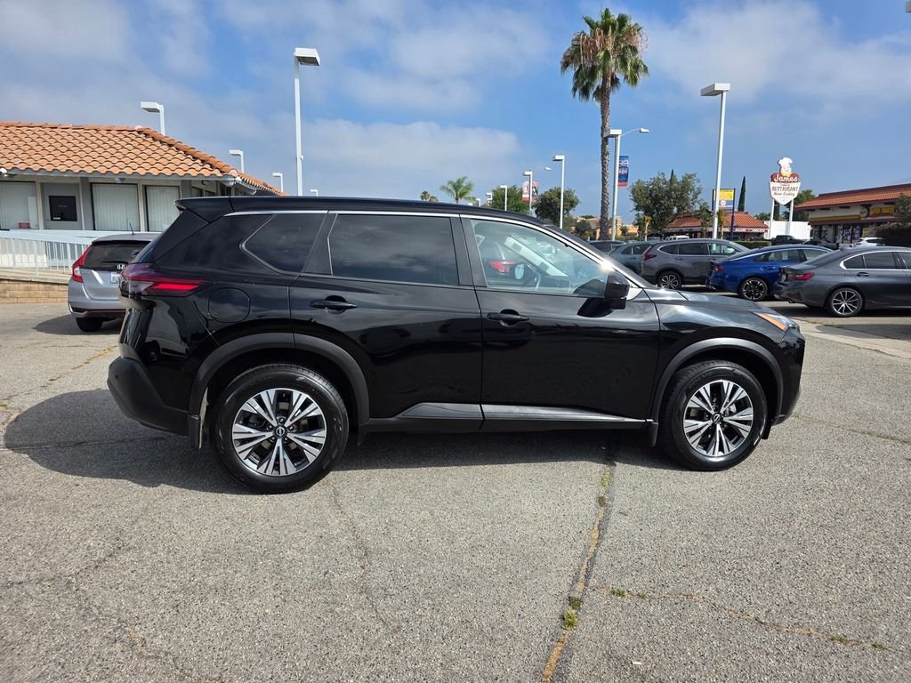 Used 2023 Black Nissan SV image 4