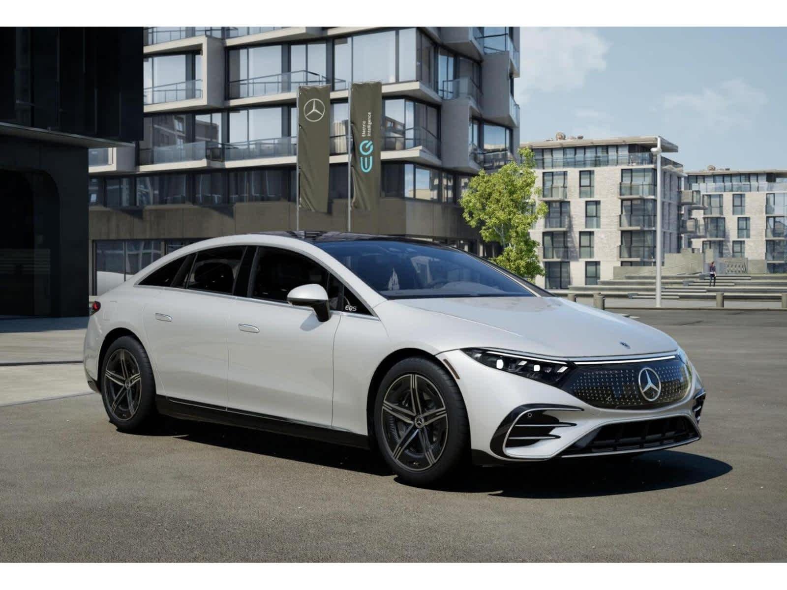 New 2026 MANUFAKTUR Moonlight White Metallic Mercedes-Benz EQS 450+ image 10