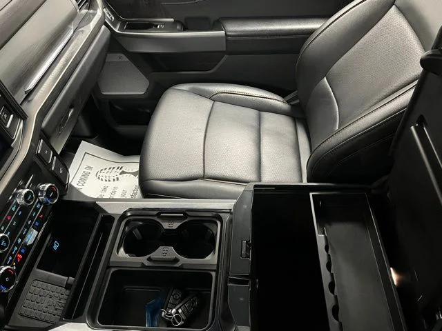 Used 2025 Black Ford Lariat image 39