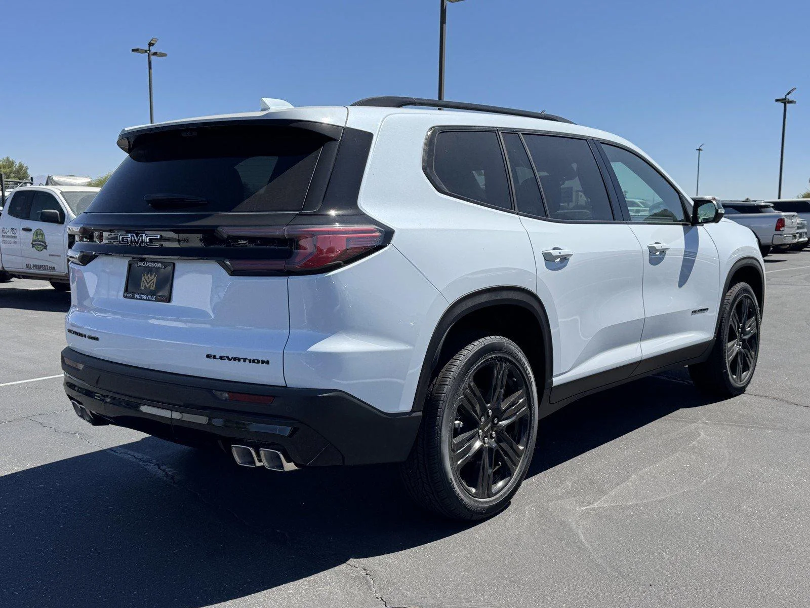 New 2026 Glacier White Tricoat GMC Elevation image 6