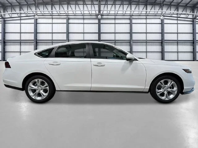 New 2026 Platinum White Pearl Honda LX image 7