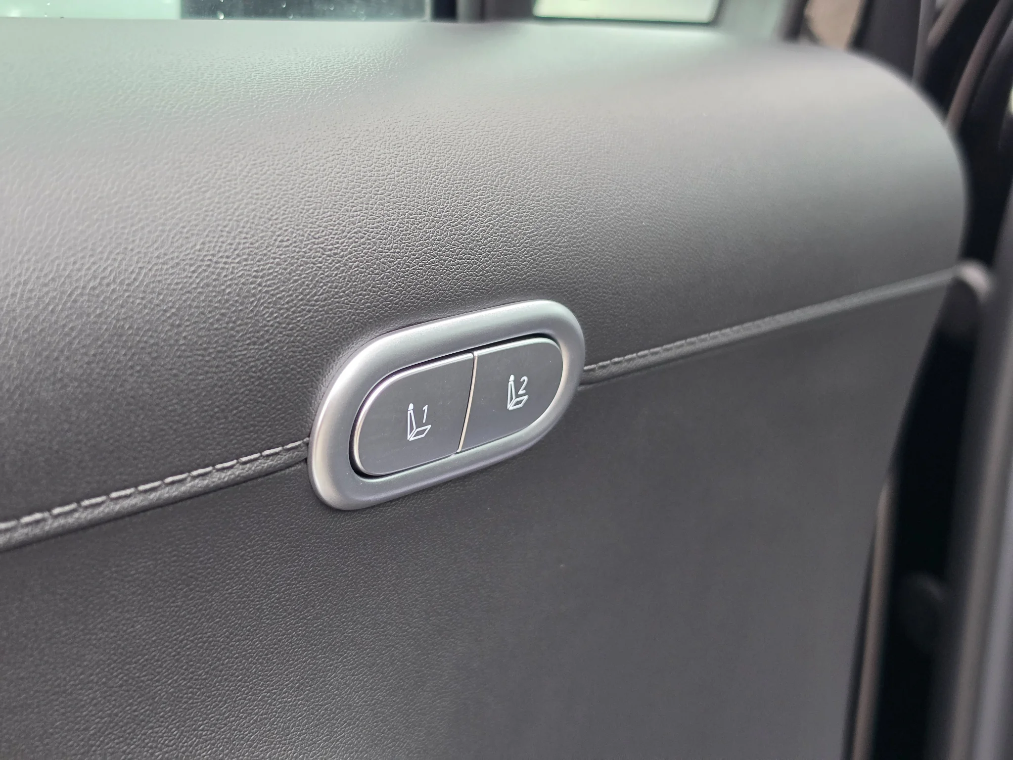 New 2027 Abyss Black Pearl Hyundai SEL Premium 7P image 20