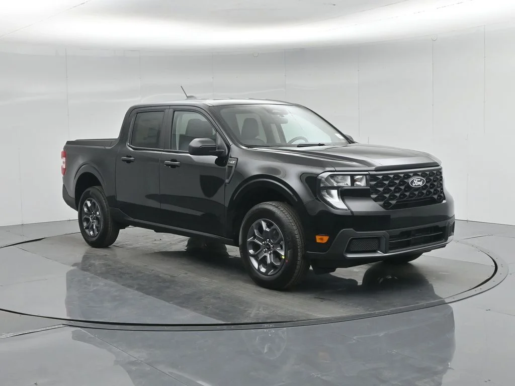 New 2026 Shadow Black Ford XLT image 55