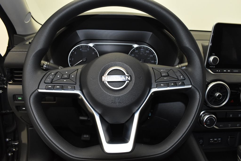 2025 Nissan Sentra SV - Photo 16