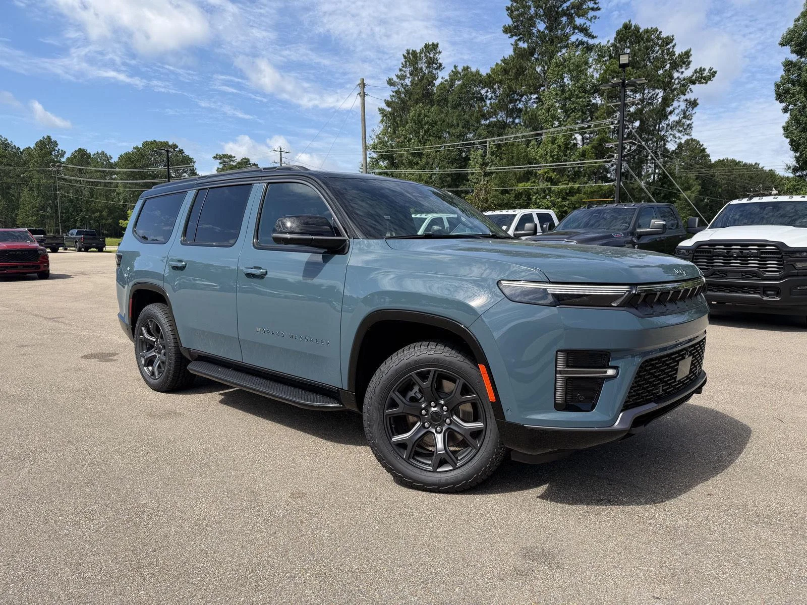 New 2026 Steel Blue Exterior Paint Jeep Upland image 3