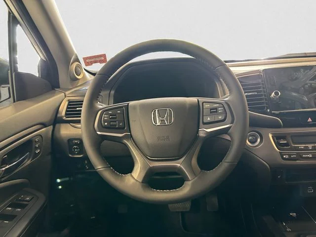 New 2026 White Honda RTL image 13
