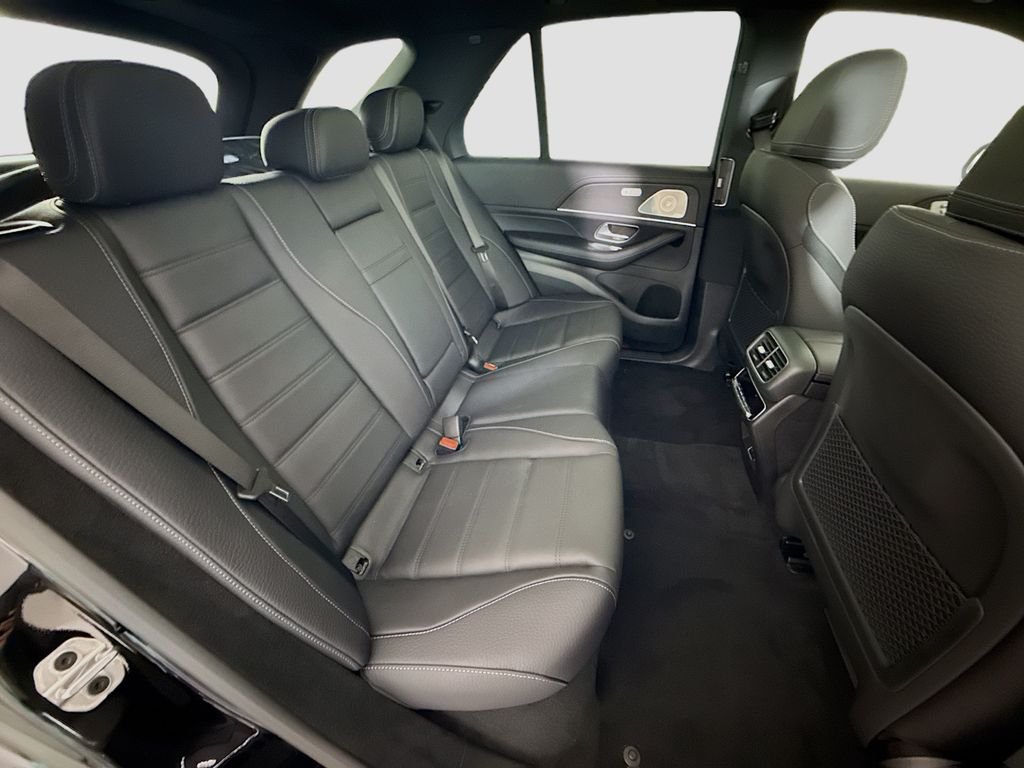 New 2026 Obsidian Black Metallic Mercedes-Benz GLE 450 image 29