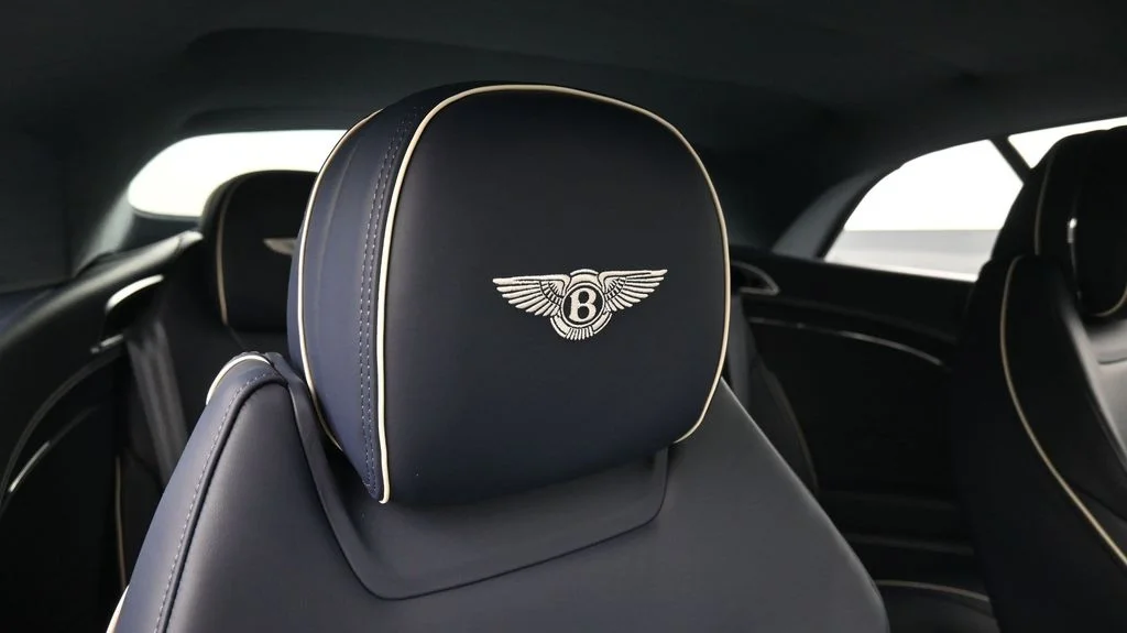 New 2026 White Bentley  image 18