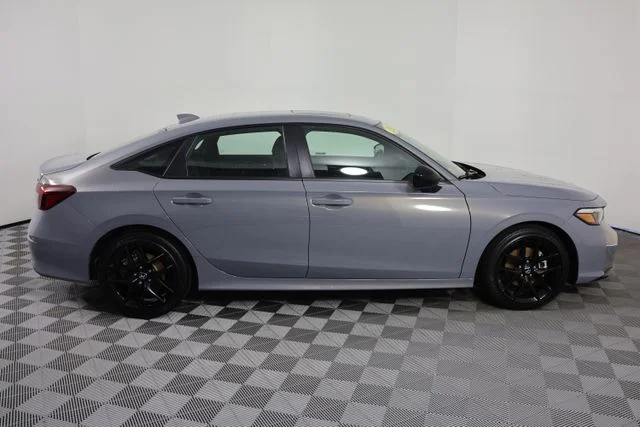 Used 2026 Gray Honda  image 9