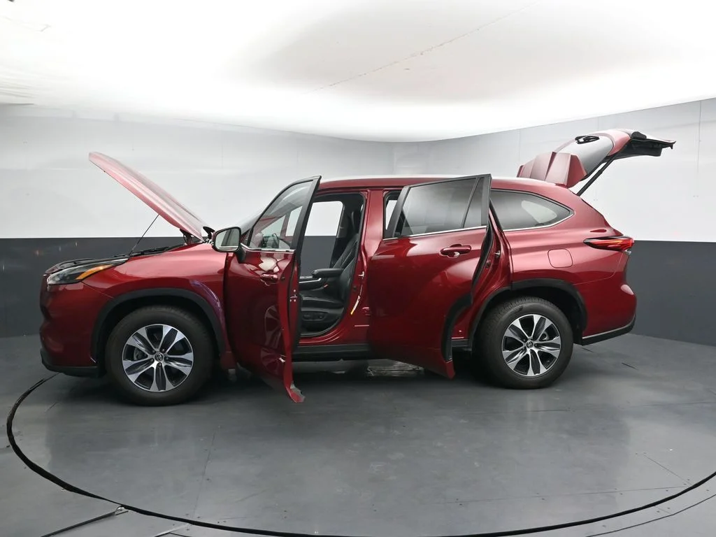 2023 Toyota Highlander XLE - Photo 43