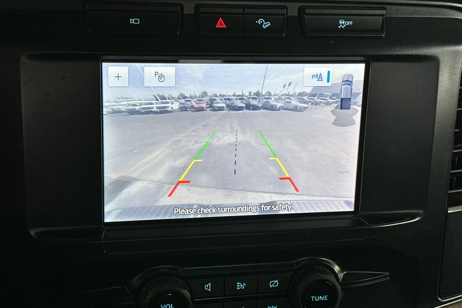 Used 2022 White Ford XL image 20