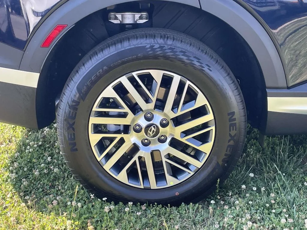 New 2026  Hyundai SEL image 7