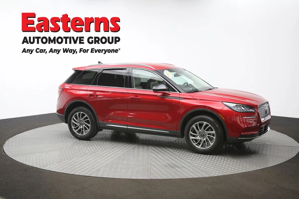 Used 2022 Red Lincoln Standard image 48