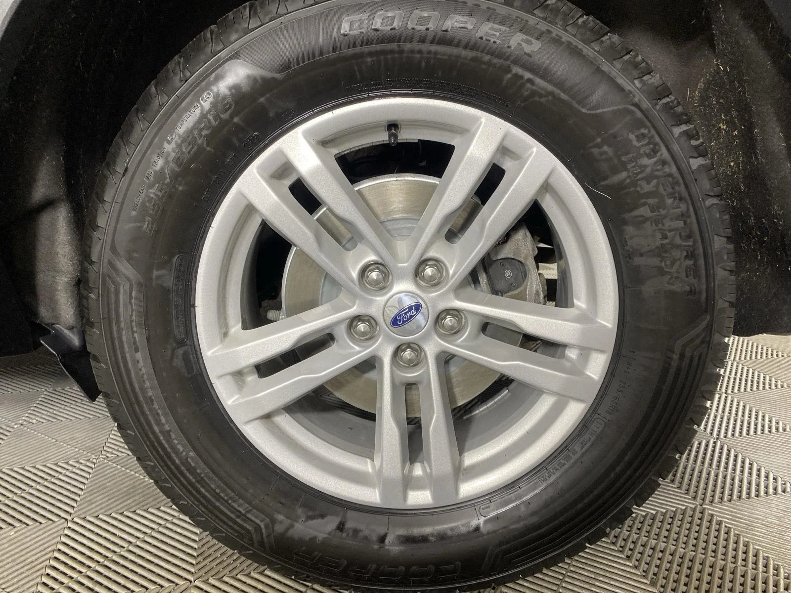 Used 2023 Carbonized Gray Ford XLT image 12
