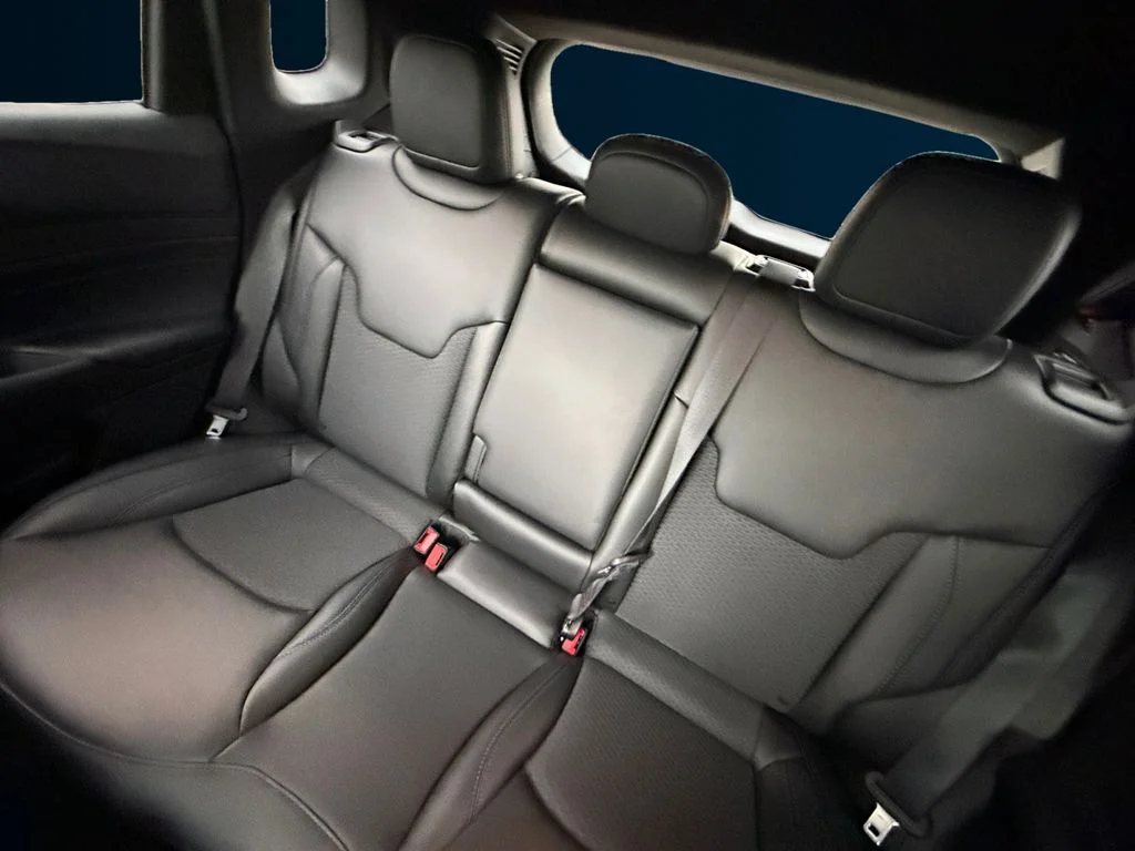 New 2026 Silver Jeep Latitude image 16