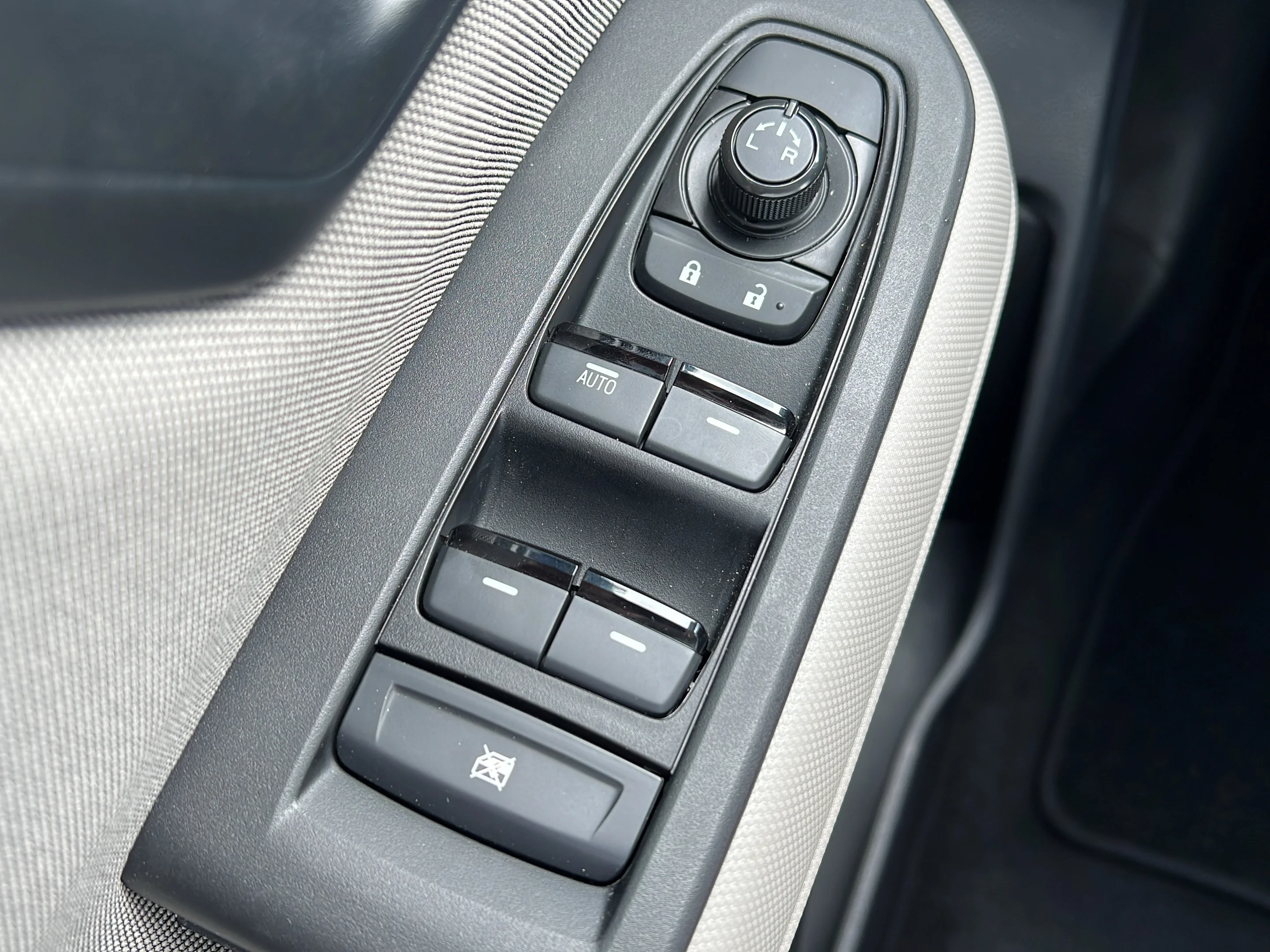 Used 2026 Daybreak Blue Pearl Subaru Base image 21