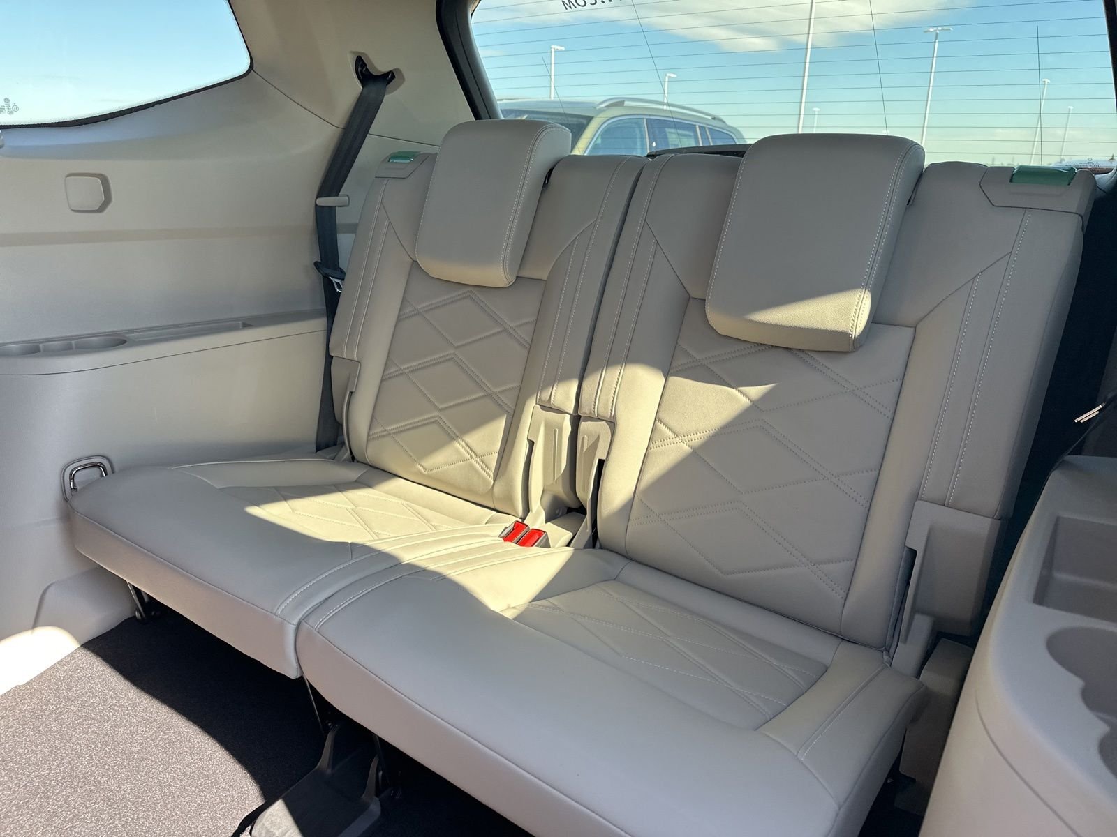New 2026 Green Volkswagen 2.0T SE w/Technology image 26