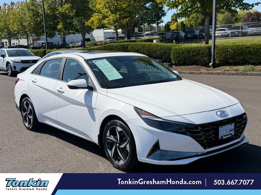 Used 2023 Lunar White Hyundai Limited image 1