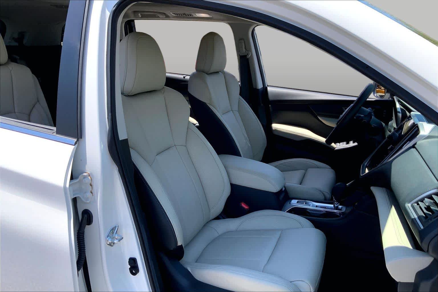 2026 Subaru Ascent Limited - Photo 8