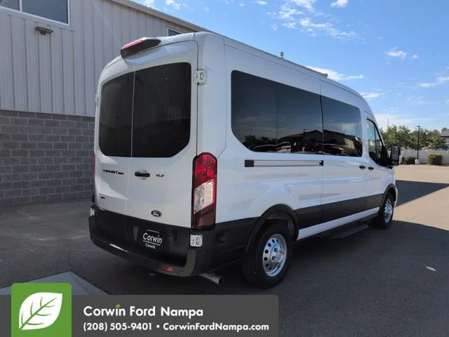 New 2026 Oxford White Ford XLT image 3