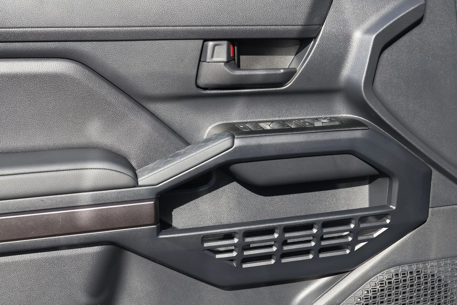 New 2026 Ice Cap Toyota SR5 image 22