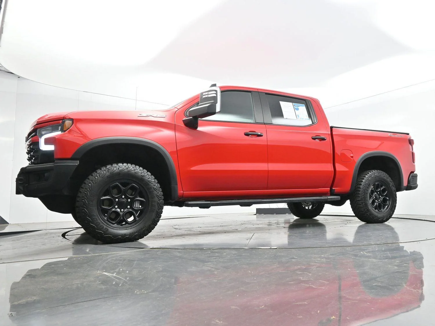 Used 2024 Red Hot Chevrolet ZR2 image 50