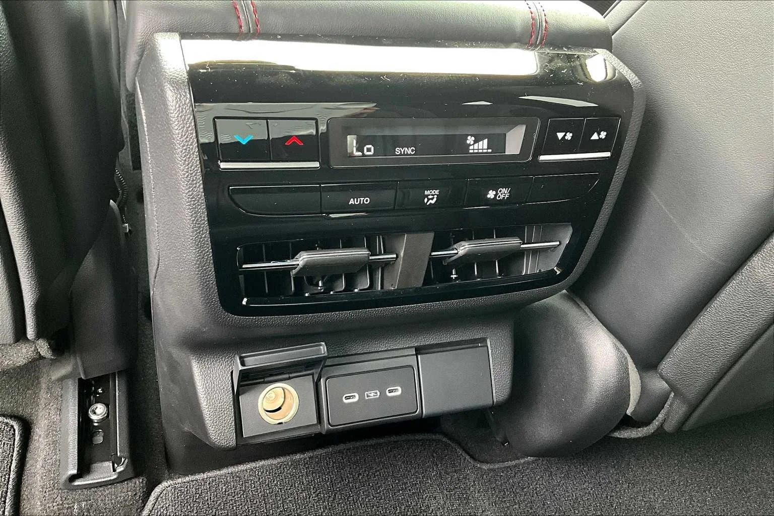 2026 Acura MDX A-Spec Package - Photo 35