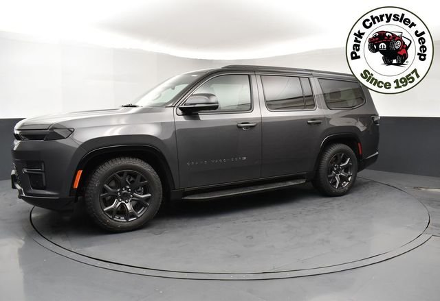 New 2026 Baltic-Gray Metallic Clear-Coat Exterior Paint Jeep Upland image 3