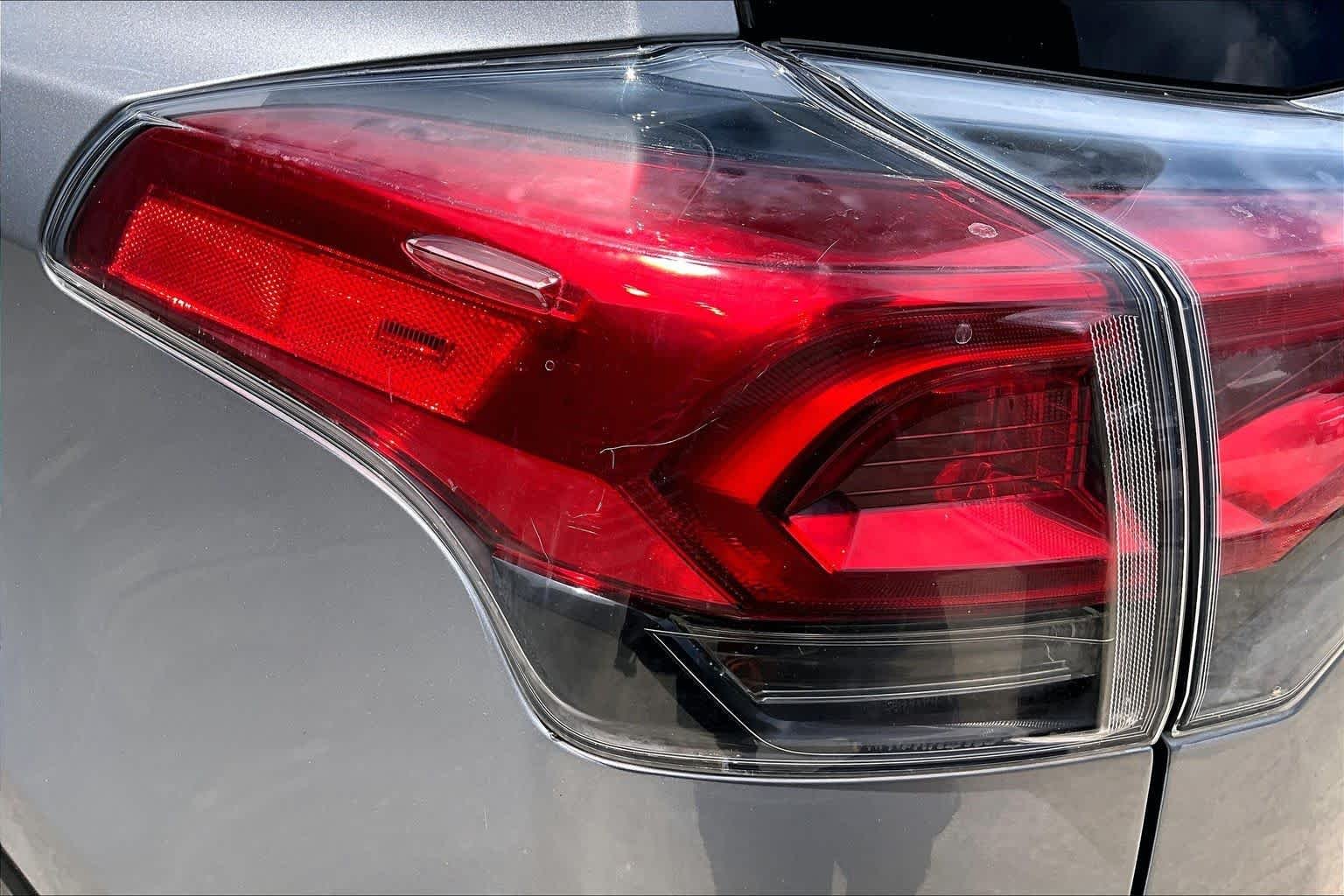 Used 2017 Silver Sky Metallic Toyota Limited image 29