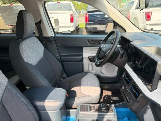 New 2026 Oxford White Ford XLT image 41
