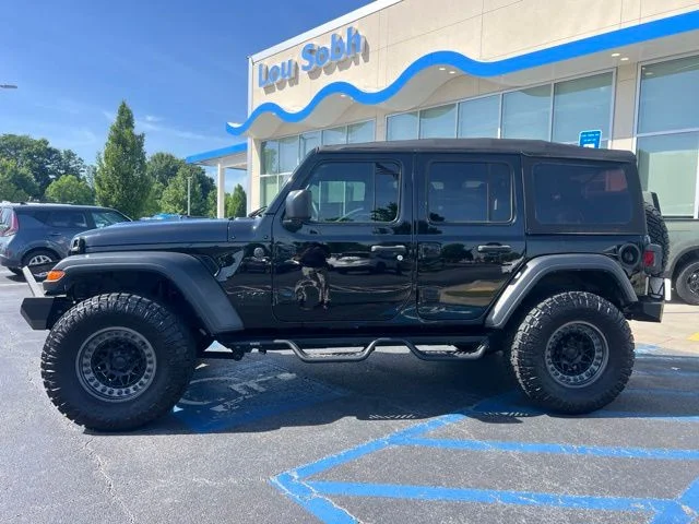 Used 2023 Black Clearcoat Jeep Sport S image 12