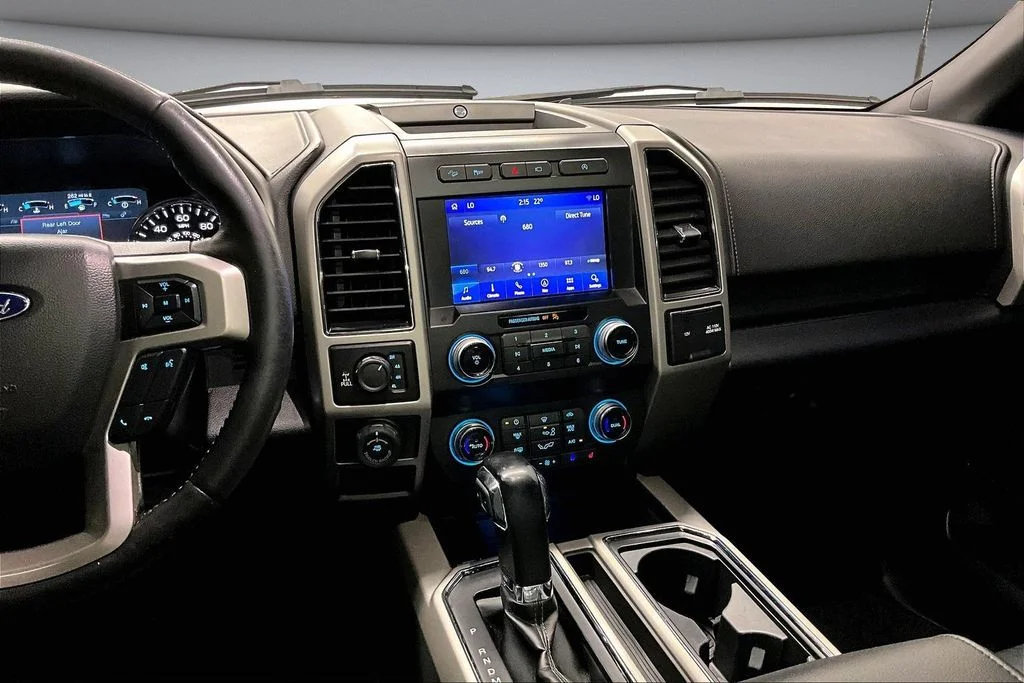 Used 2020 Black Ford Lariat image 10
