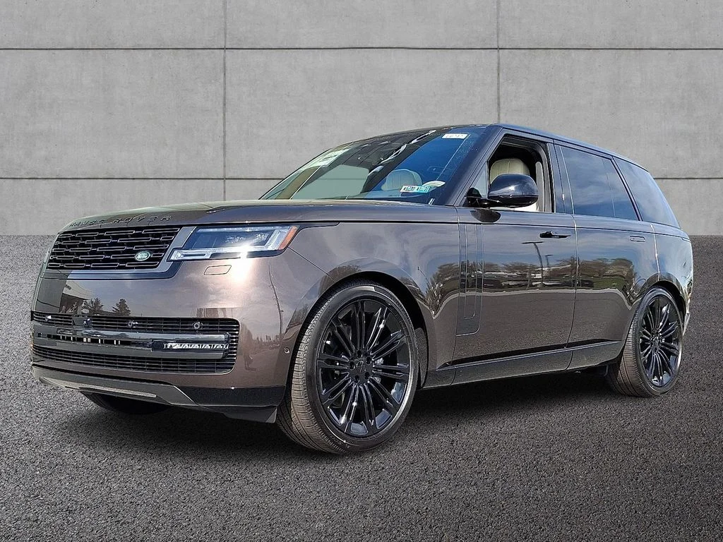 2026 Land Rover Range Rover 3.0 SE SWB's photo