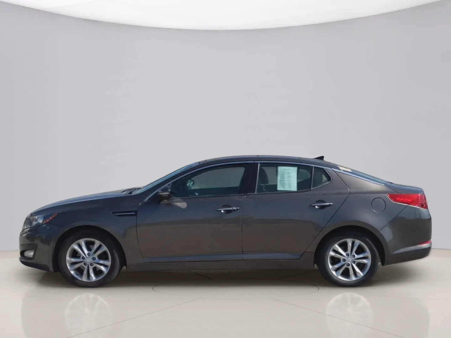Used 2013 Brown Kia EX image 2