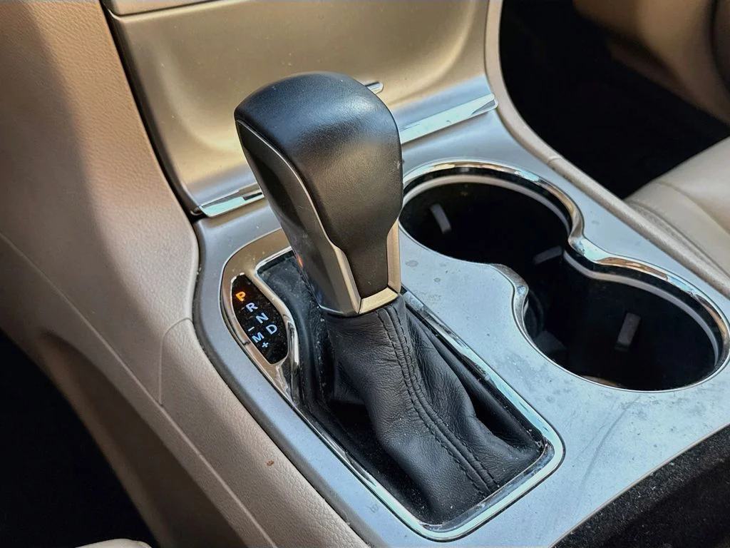 Used 2017 Brown Jeep Limited image 22