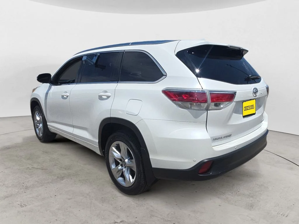Used 2016 White Toyota Limited image 7