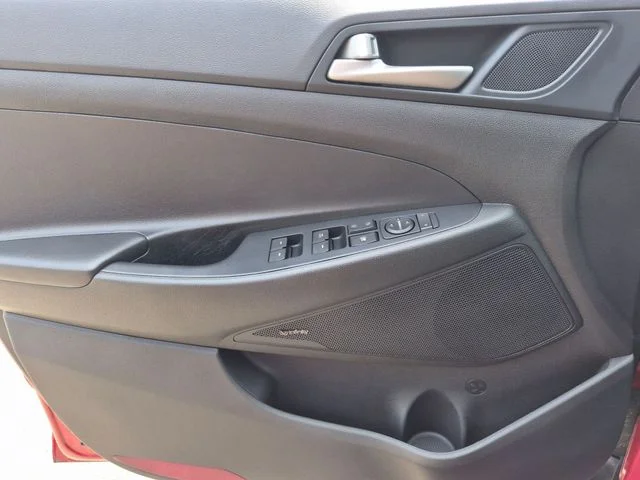 Used 2021 Red Hyundai Sport image 17