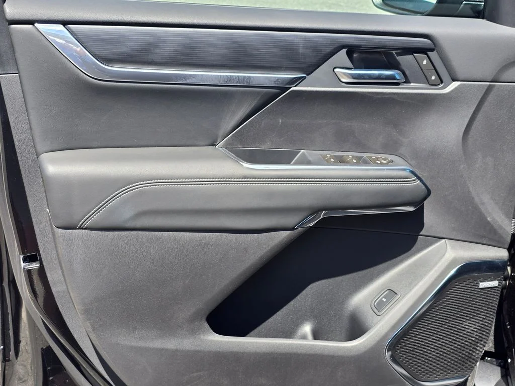 New 2026 Black GMC Elevation image 35
