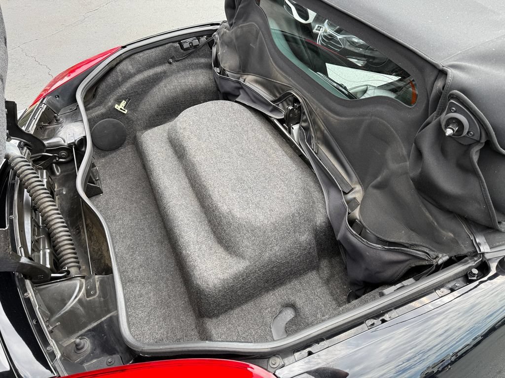 Used 2009 MYSTERIOUS (BLACK) Pontiac GXP image 15