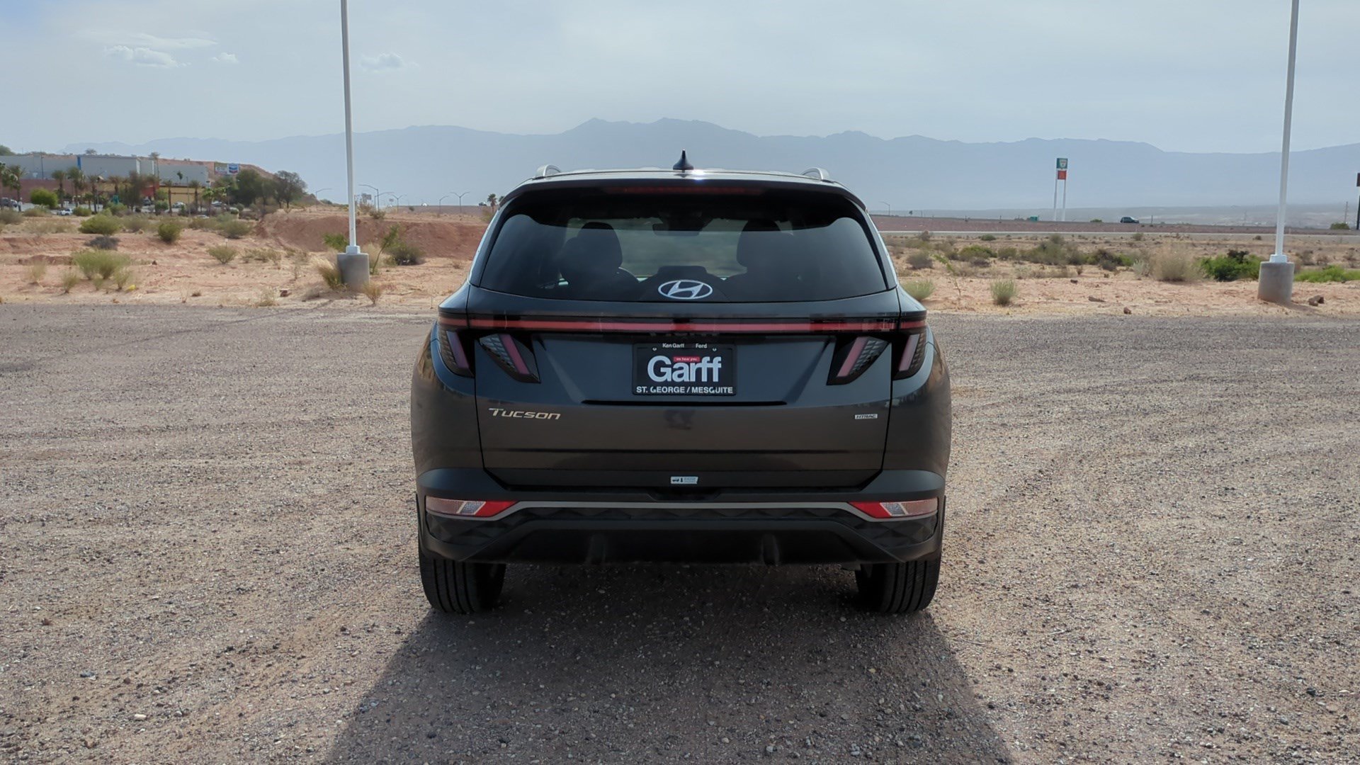 Used 2023 Portofino Gray Hyundai SEL image 4