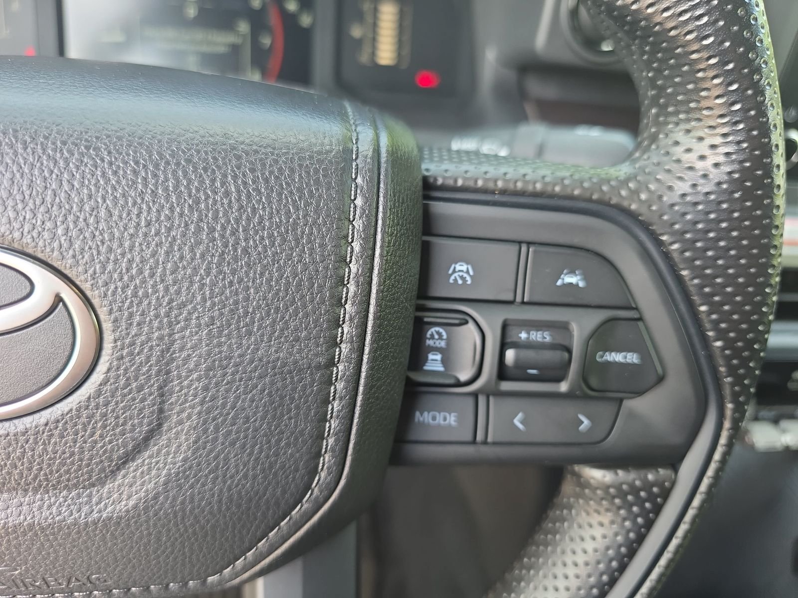 Used 2025 Silver Toyota SR5 image 17
