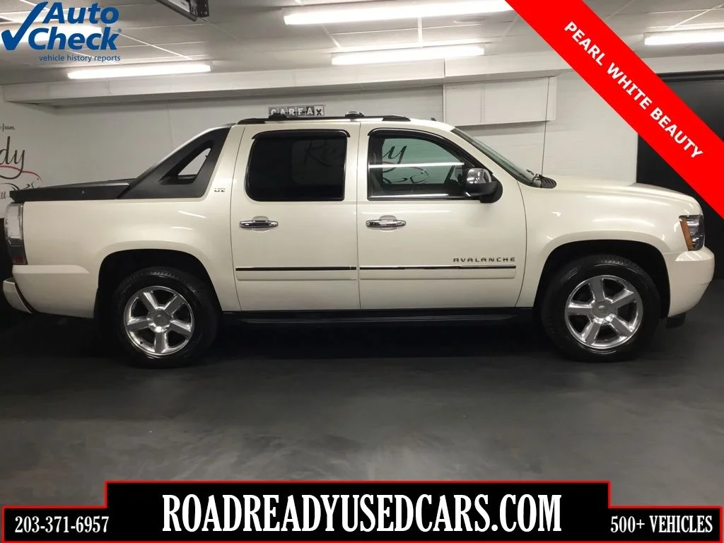2011 Chevrolet Avalanche 4WD Avalanche LTZ's photo