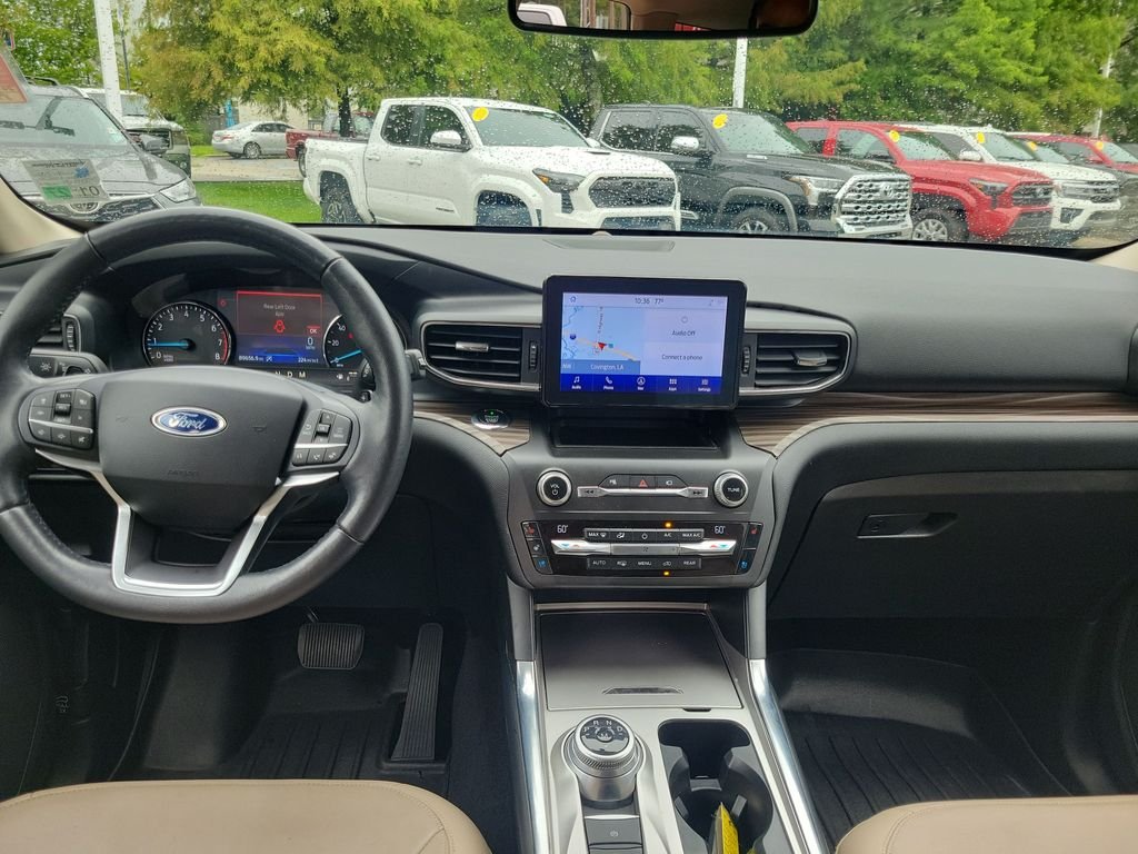 Used 2020 Silver Ford Limited image 17