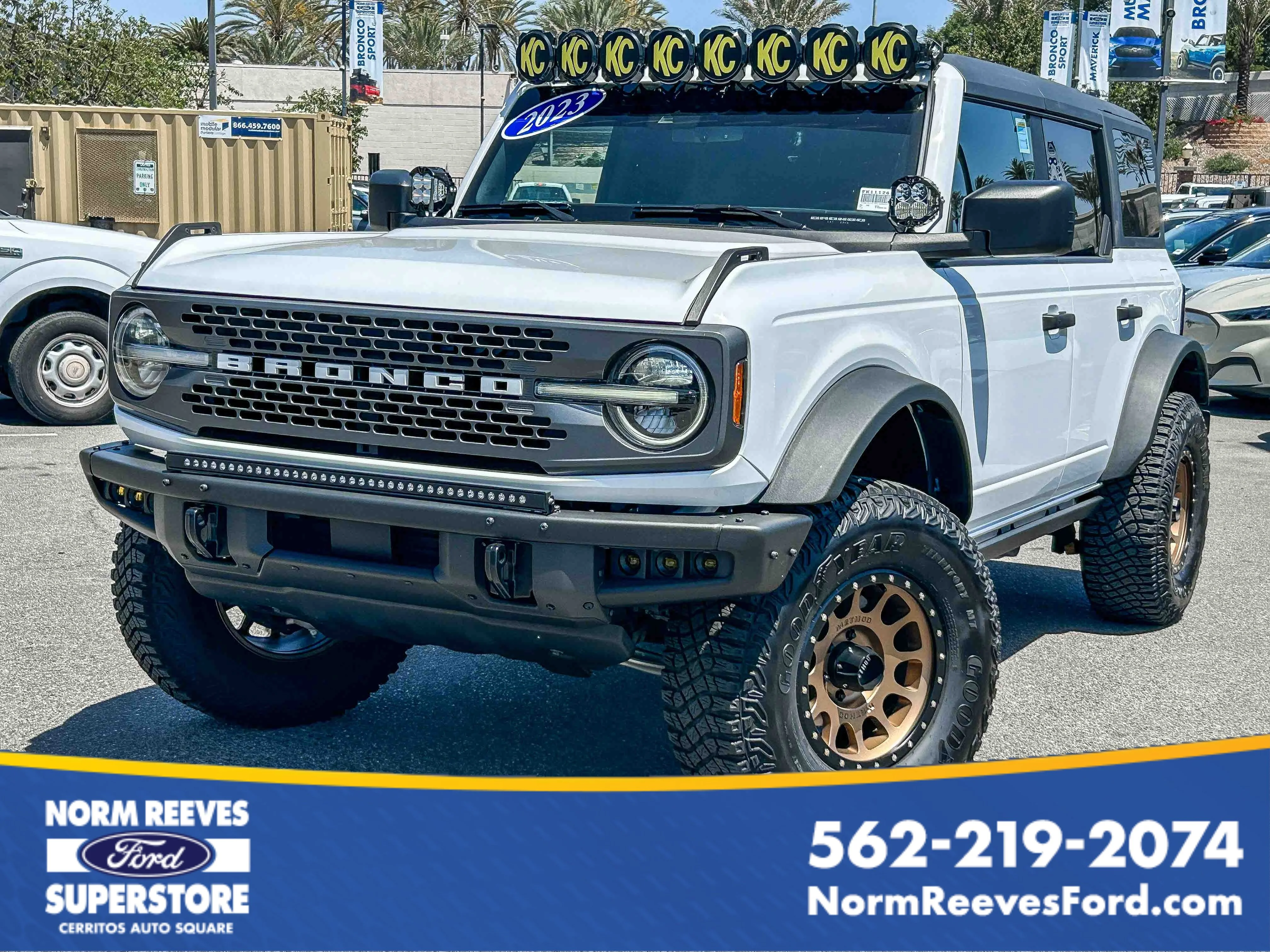 2023 Ford Bronco Badlands 4x4's photo