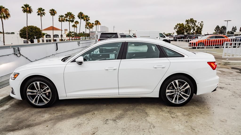 Used 2023 Ibis White Audi 45 Premium image 14