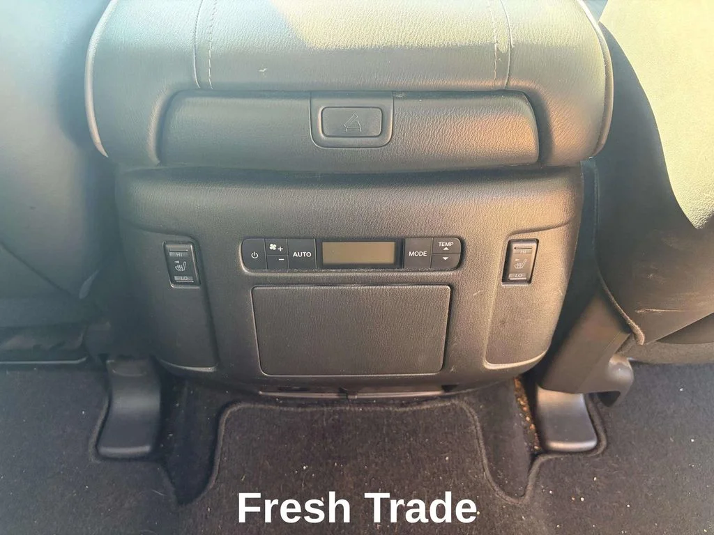 Used 2023 Hermosa Blue Pearl Nissan Platinum image 10