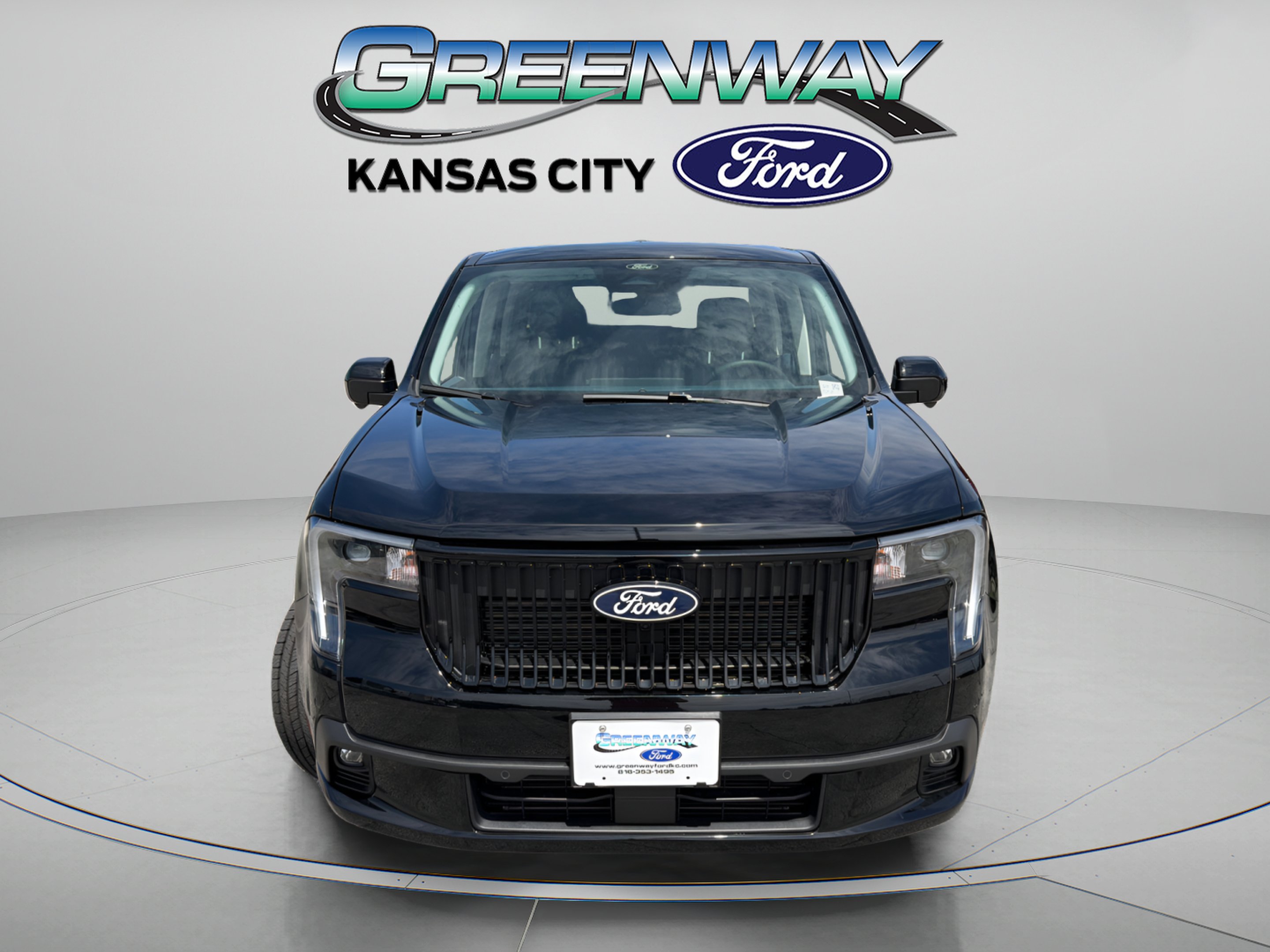 New 2026 Oxford White Ford XLT image 2