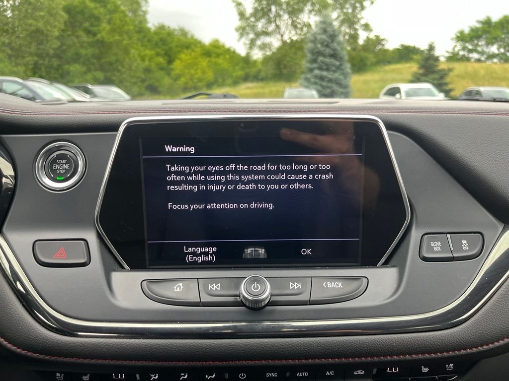 Used 2019 Red Chevrolet RS image 17