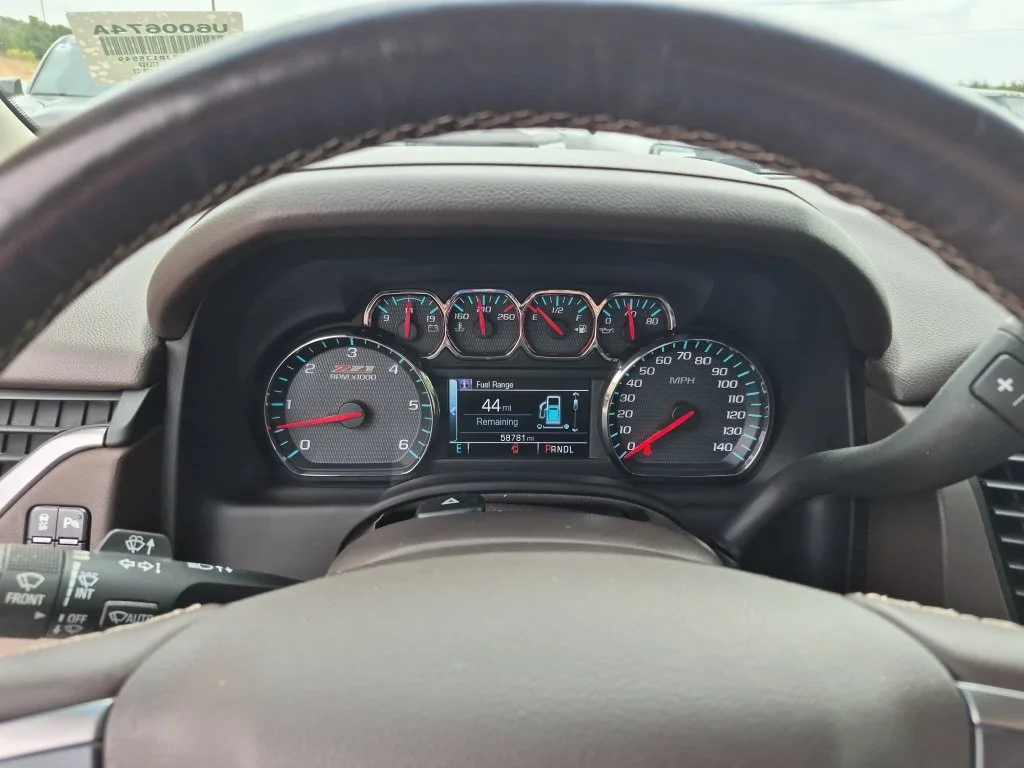 Used 2018 Silver Chevrolet LT image 20