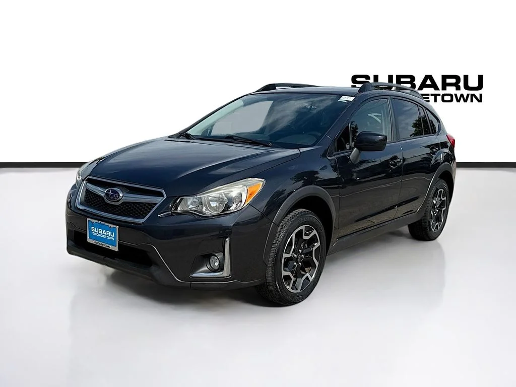 Used 2017 Gray Subaru 2.0i Premium image 3
